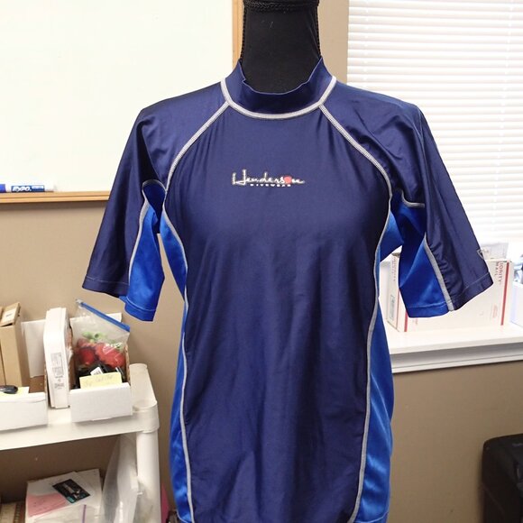 Henderson Aquatics Size Large Swim Rash Guard - Picture 1 of 4